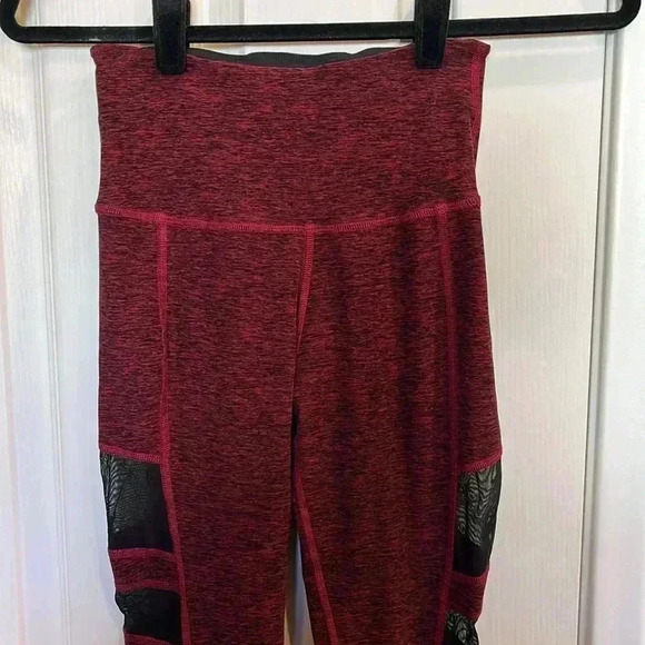 Beyond Yoga Space Dye Mesh Leggings Yoga Pants Burgundy Red Women’s Size Small - Picture 1 of 10